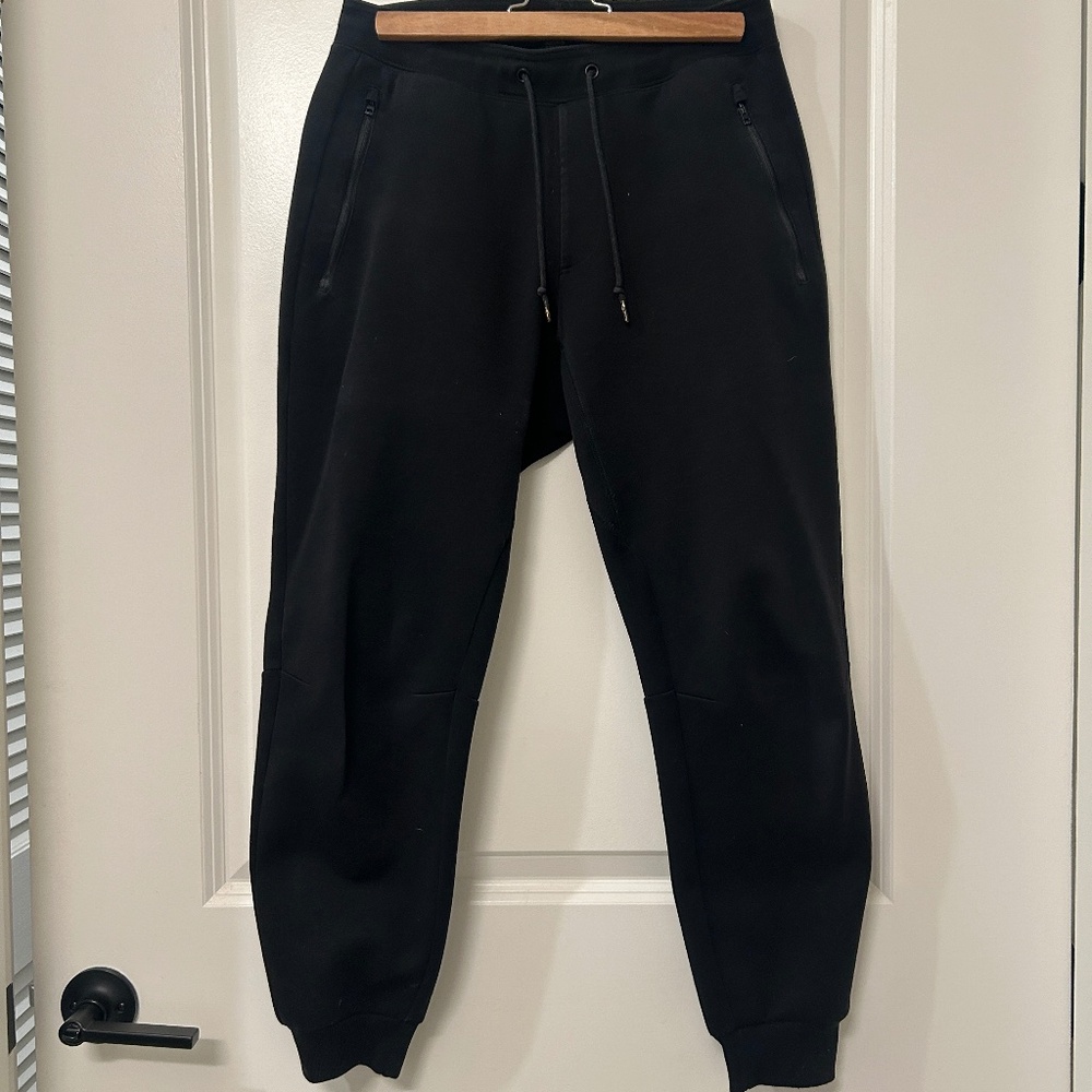 UNIQLO Jogger Sweatpants, Men's Small (26" Inseam), Black